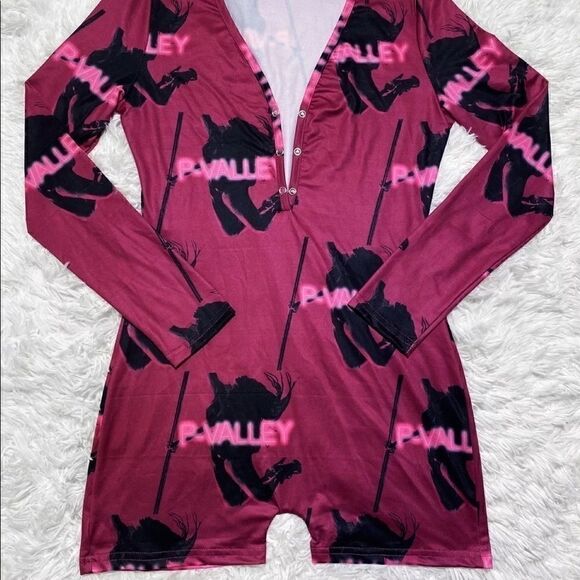 Women’s Onesie   - Picture 1 of 1